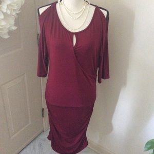 YOINS BURGUNDY DRESS